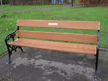 Les and Betty Pye's bench
